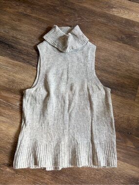 Madewell Cream Sleeveless Turtleneck Sweater
